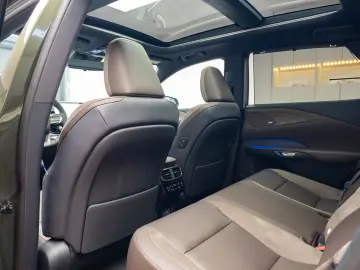 Lexus RX450H+ Luxury - Model 2025 - Auto NOU