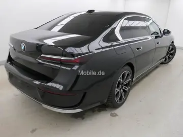 740d xDrive Innovationsp. Sport Aut. Durchlade