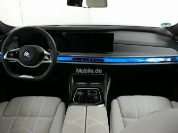 740d xDrive Innovationsp. Sport Aut. Durchlade