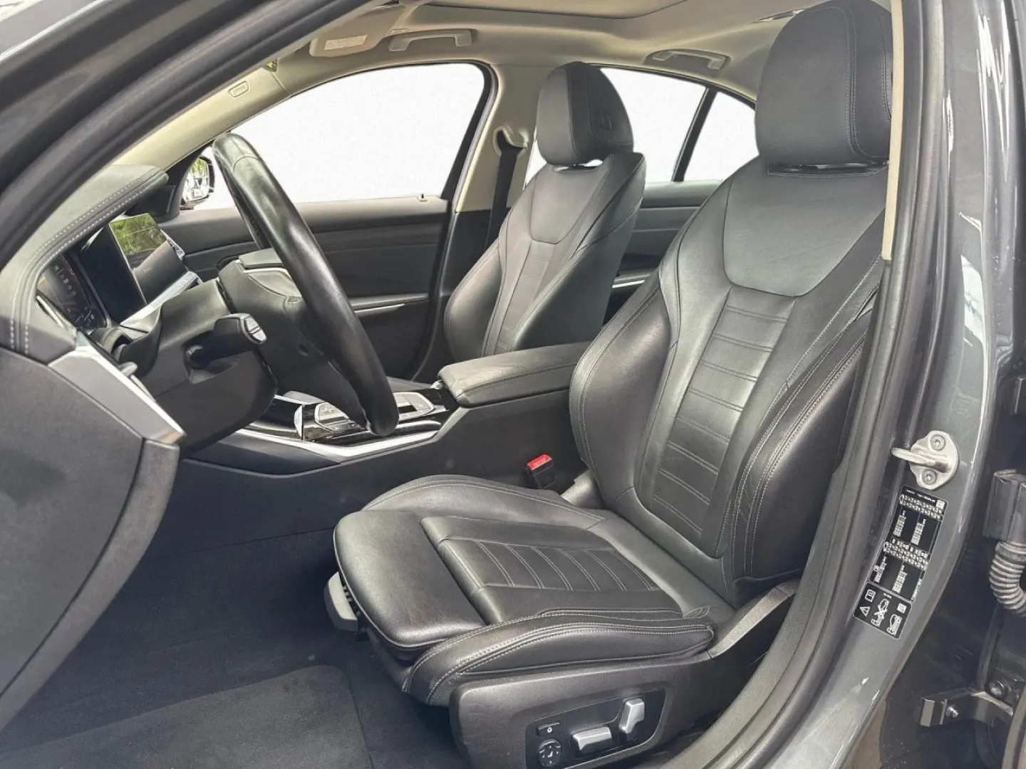 320d xDrive Luxury Line LiCoPro PA LED AHK Navi