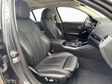 320d xDrive Luxury Line LiCoPro PA LED AHK Navi
