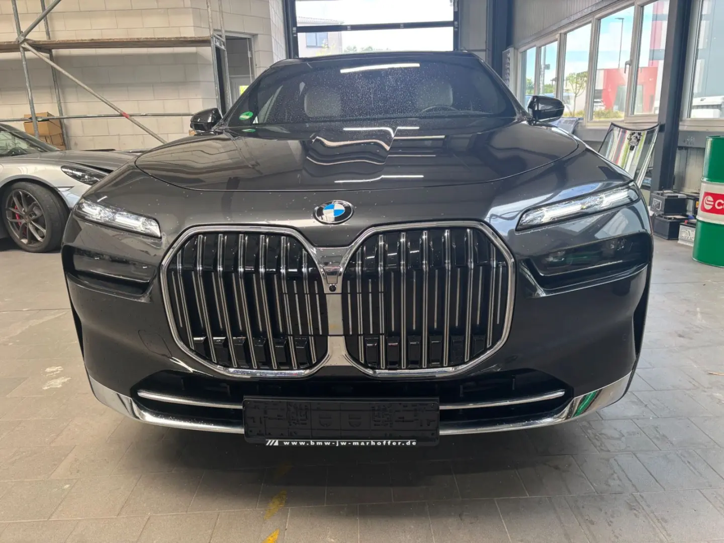 740 d xDrive  Cinema TV+Lounge Individualleder