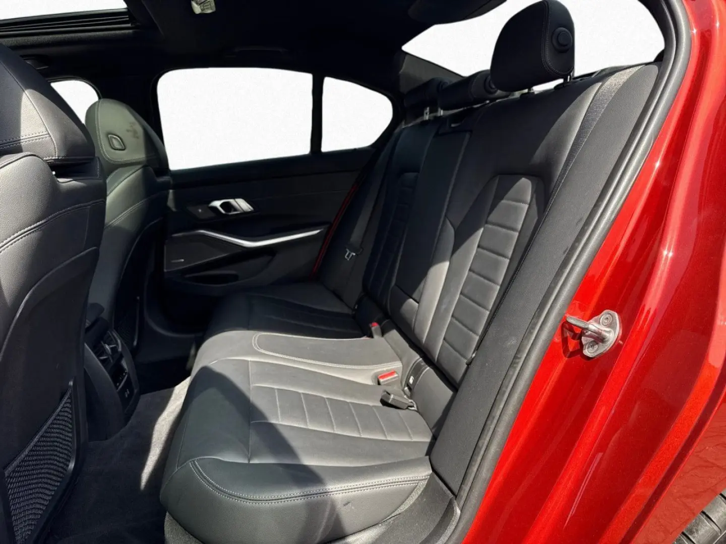 330e xDrive M SPORT Sportpaket Bluetooth HUD PDC