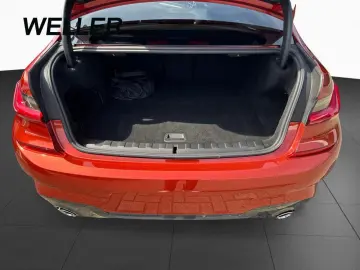 330e xDrive M SPORT Sportpaket Bluetooth HUD PDC