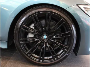 330 d xDrive Sport Line HUD*Laser*M3 Felgen