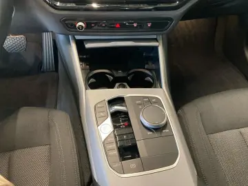 320d xDrive DrivAssistProf+RFK+HiFi+Innovation