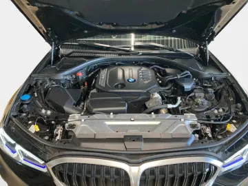 320d xDrive DrivAssistProf+RFK+HiFi+Innovation