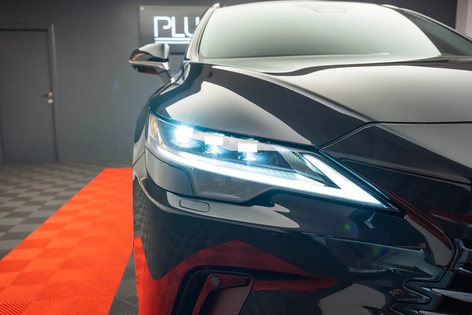 Lexus RX450H+ Luxury - Model 2025 - Auto NOU