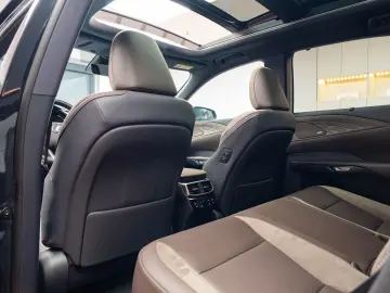 Lexus RX450H+ Luxury - Model 2025 - Auto NOU
