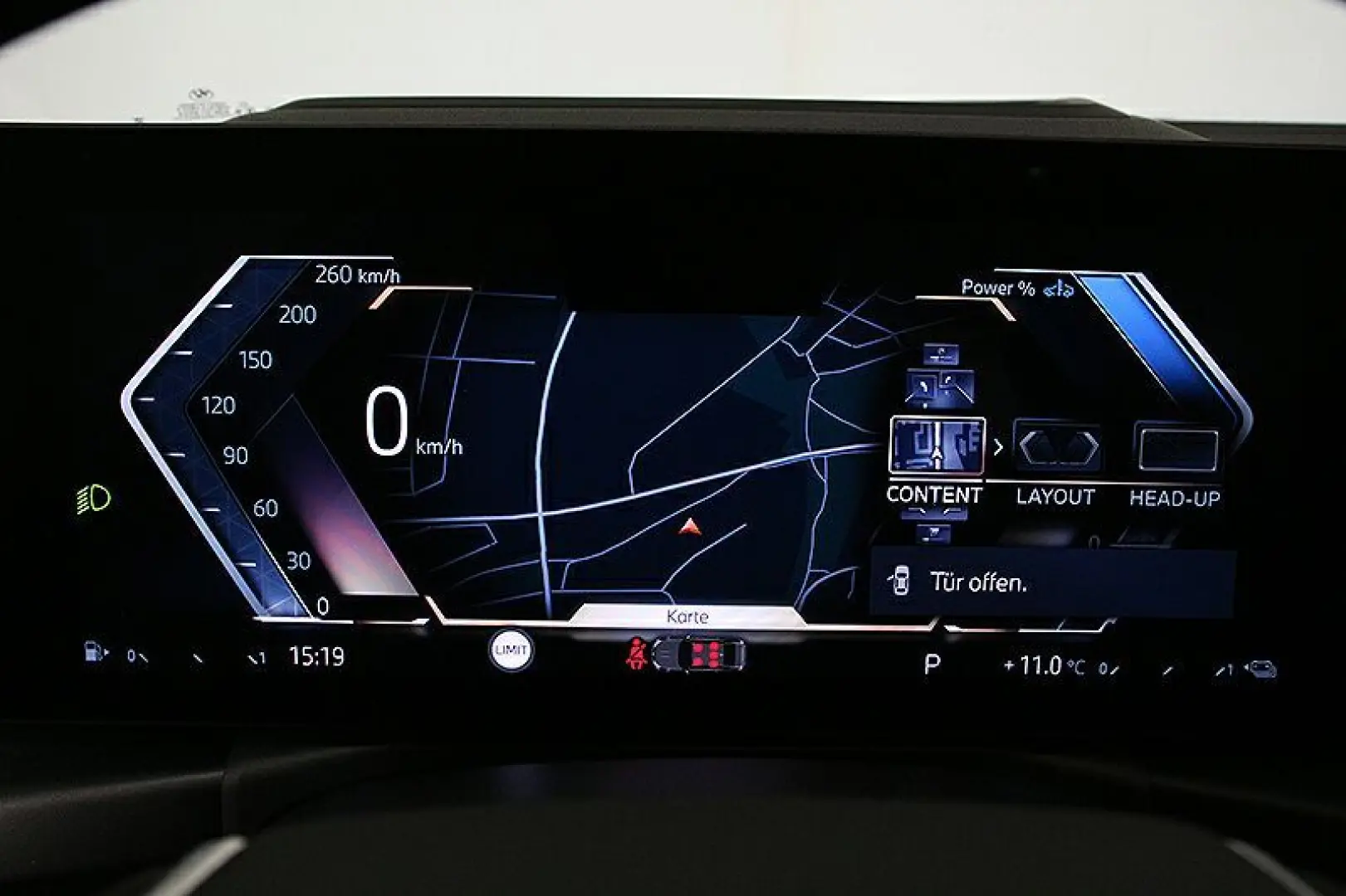 330e xDr Widescreen LED HiFi HuD Kamera el.Sitze