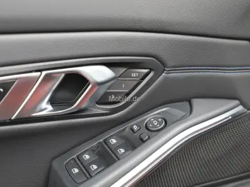 330e xDrive M Sport HUD AHK Laser 19