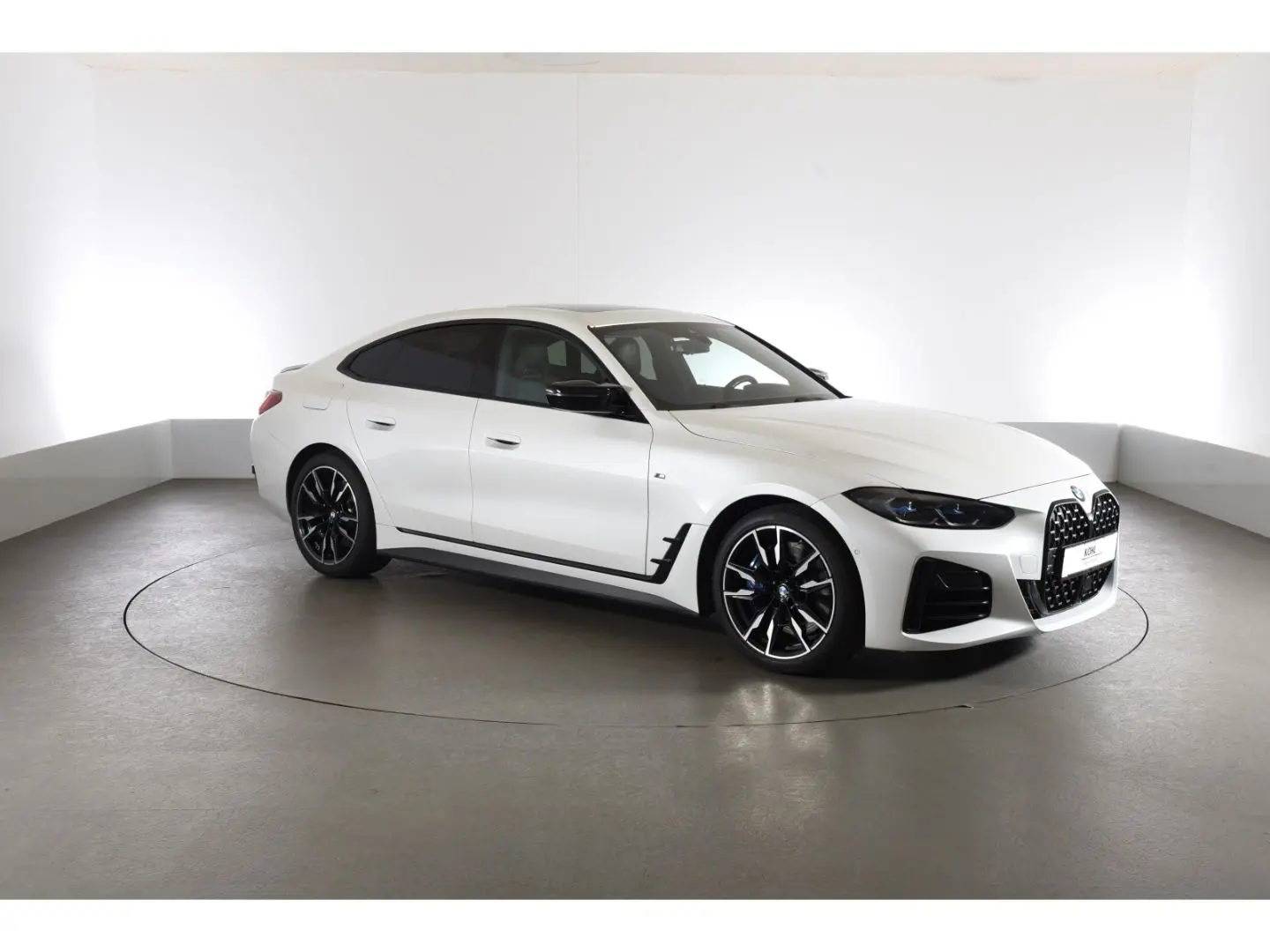 M440i xDrive Gran Coupe Anhängerkupplung Head Up