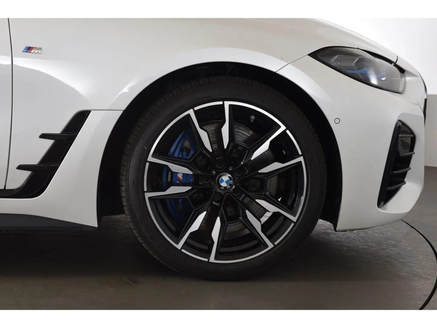 M440i xDrive Gran Coupe Anhängerkupplung Head Up