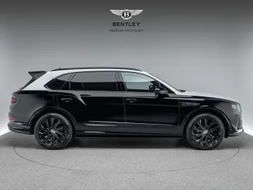 Bentayga EWB Mulliner V8