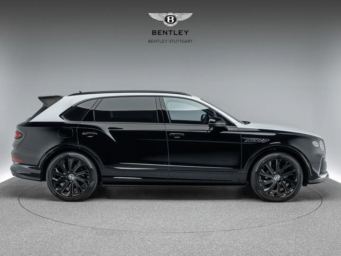 Bentayga EWB Mulliner V8