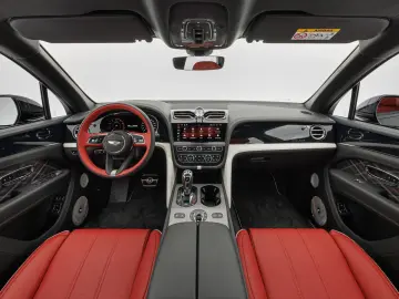 Bentayga EWB Mulliner V8