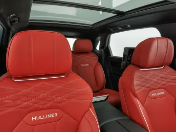 Bentayga EWB Mulliner V8