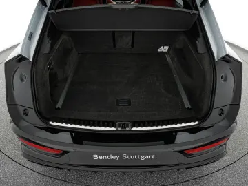 Bentayga EWB Mulliner V8
