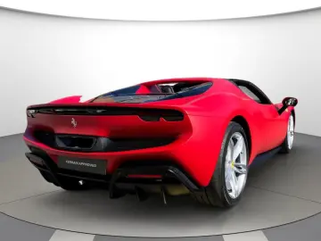 296 GTS KEYLESS PDC KAMERA NAVI ACC HUD LED