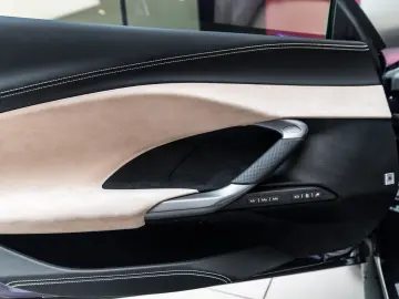 296 GTS