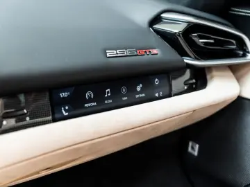 296 GTS