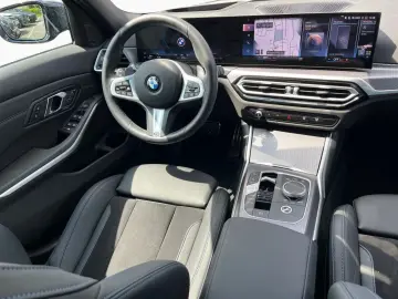 320i xDrive M Sport HUD,AdapLED,LCPro,eSitze,ACC
