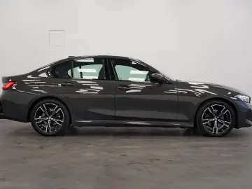 320d xDrive M Sport*ShadowLine*Widescreen*Kamera