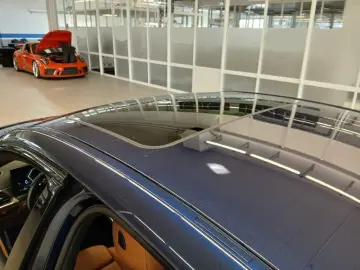 320d LIMO M-SPORT xDRIVE WIDESCREEN GLASDACH PDC