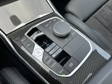 320d xDrive MSport HIFI ACC Glasdach Carbon