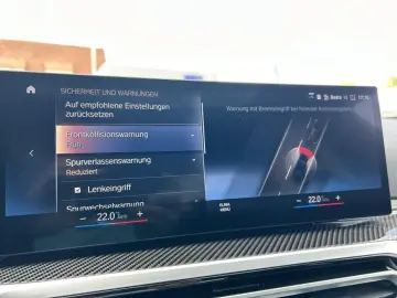 320d xDrive MSport HIFI ACC Glasdach Carbon