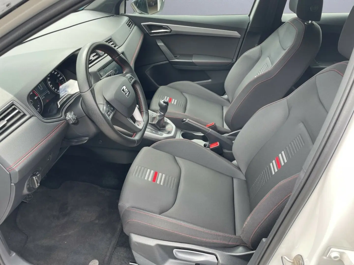 Arona FR 1.0 TSI Klima SH LM GRA APS Kamera DAB