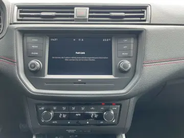 Arona FR 1.0 TSI Klima SH LM GRA APS Kamera DAB