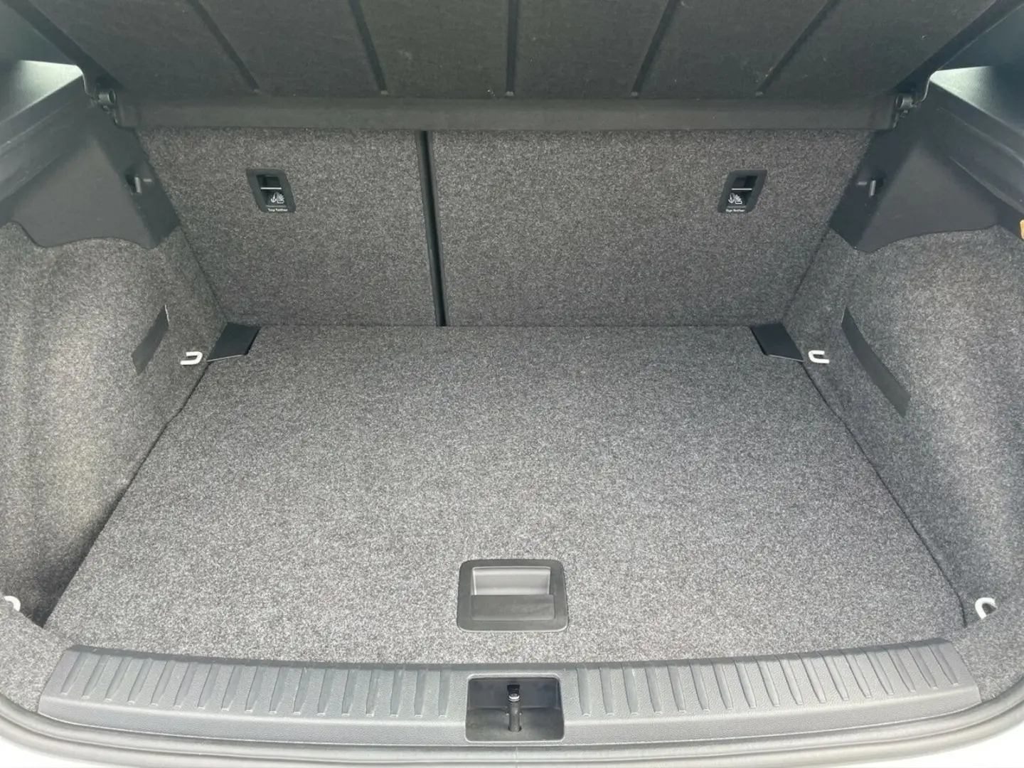 Arona FR 1.0 TSI Klima SH LM GRA APS Kamera DAB
