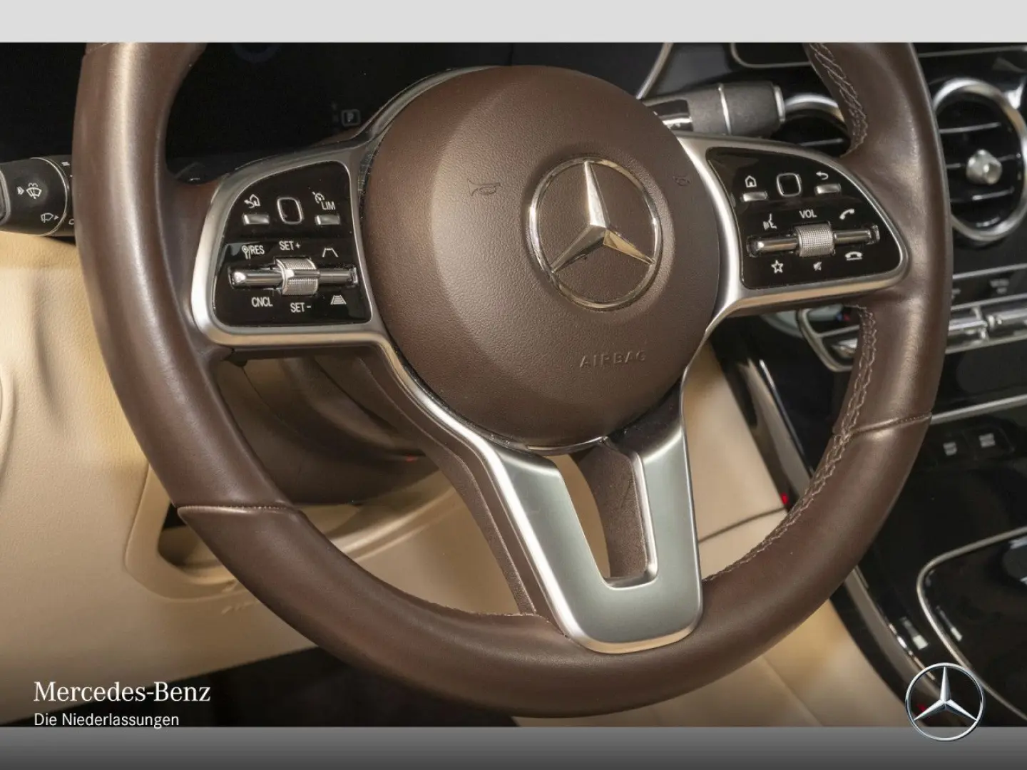GLC 300 de 4M Coupe SHD/HUD/DigiDispl/Memo/AdvAs