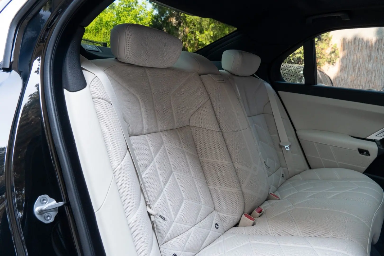 740d M SPORT.MASSAGE.SOFTC.LUFTF.SKY.AHK.5/100
