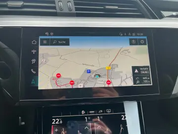 Q8 Sportback s line 21*MATRIX*LEDER*NAVI*AHK