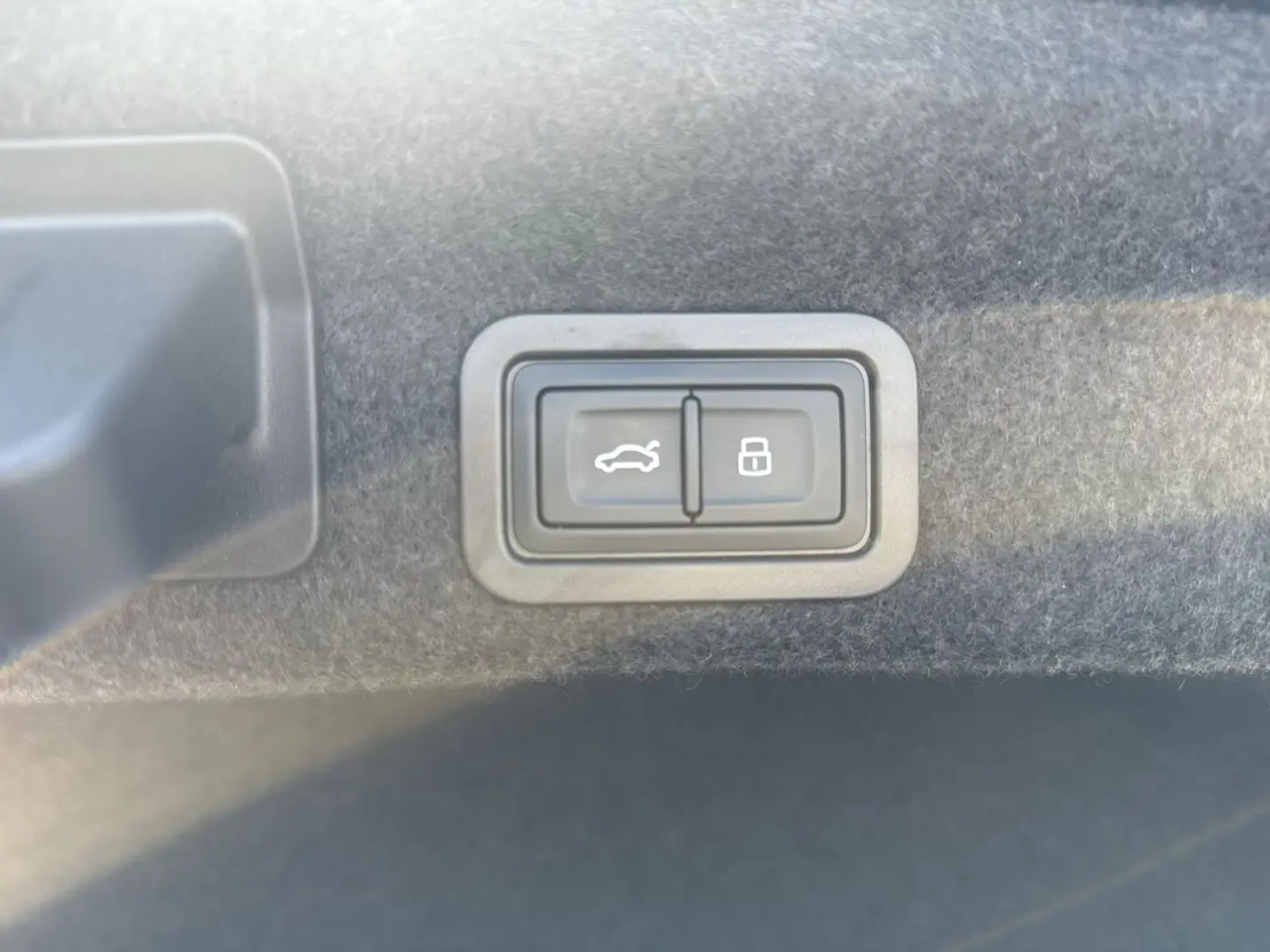 A6 Limousine advanced 50 TDI qu. tiptr. Luft HUD