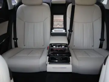 A8L 60 TFSIe lang S-LINE/BLACK-P./VOLLEDER BEIGE