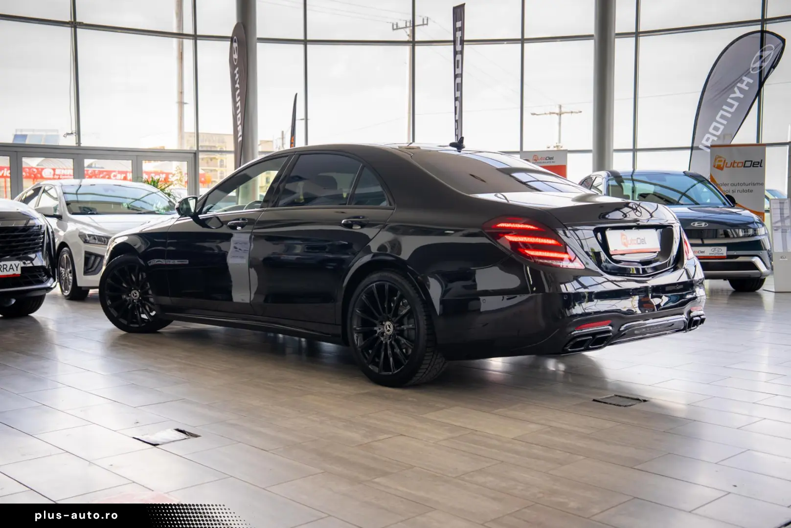 Mercedes-Benz S-Class AMG 560 LONG 4MATIC