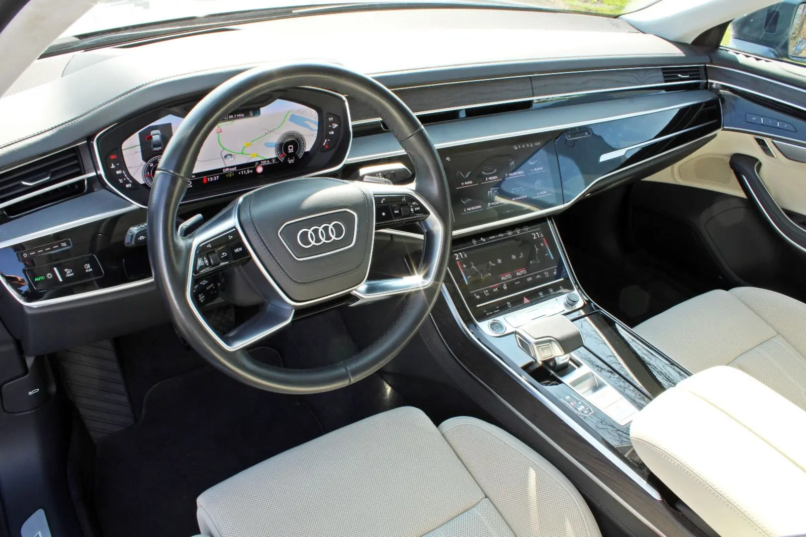 A8 Lang 50TDI S LINE BLACK HUD PANO DIG-MATRIX