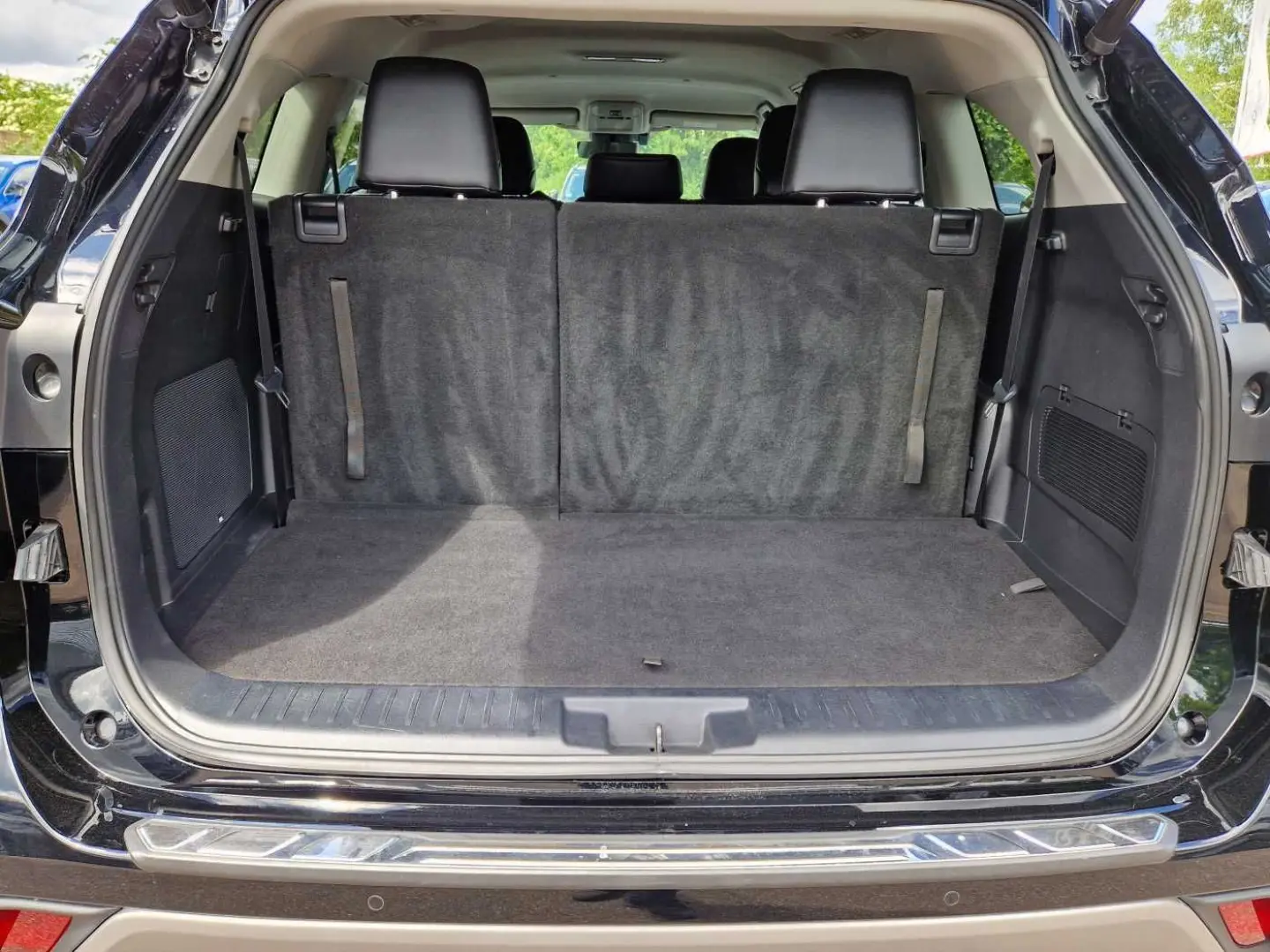 Highlander 2.5 Hybrid Luxury