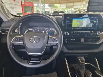 Highlander 2.5 HYBRID LUXURY/1.HAND/PANO/7-SITZE