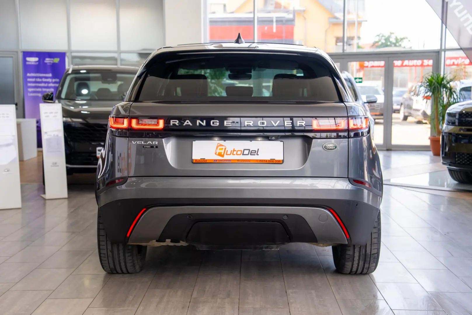 Land Rover Range Rover Velar 2.0 D180 AWD Automat