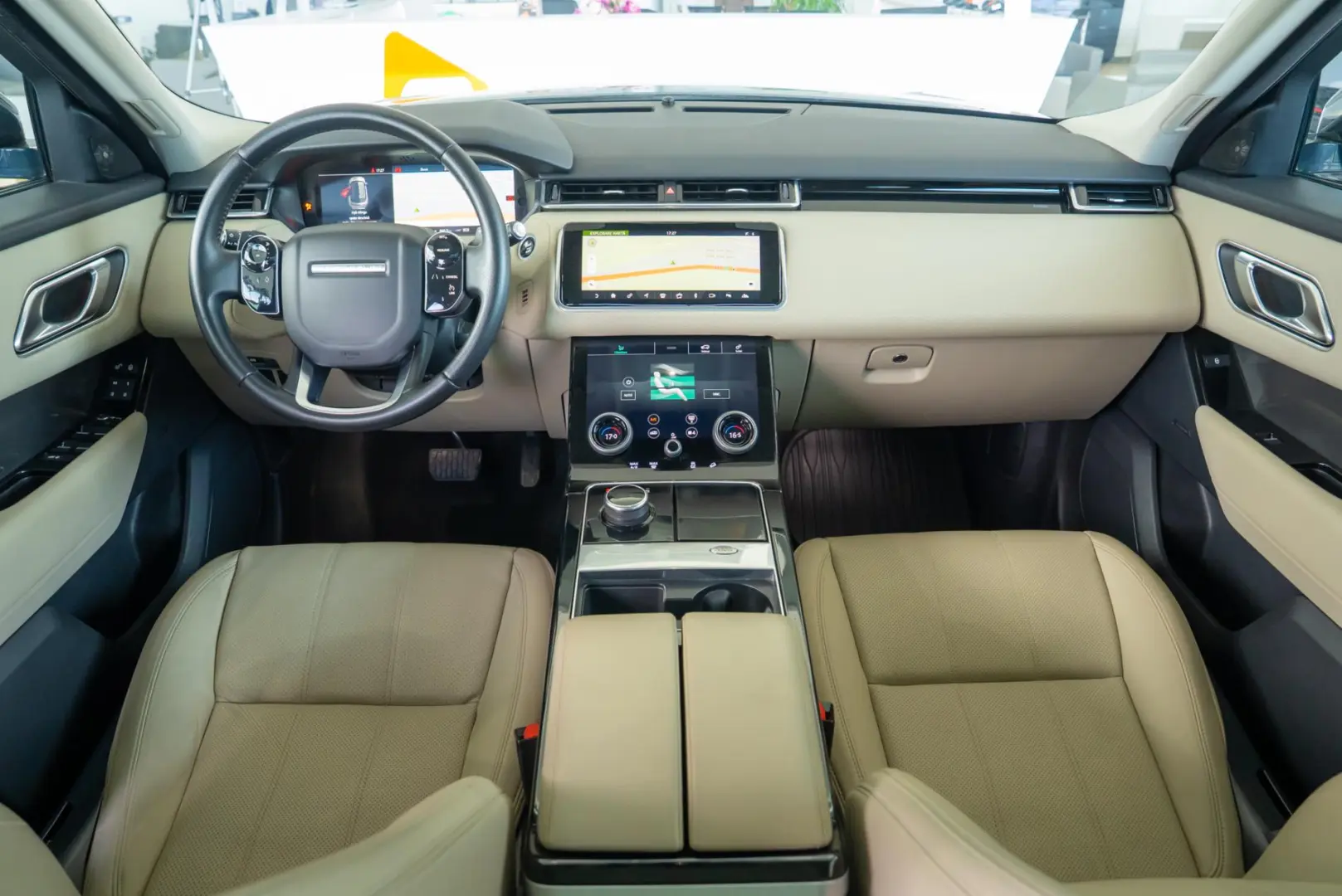 Land Rover Range Rover Velar 2.0 D180 AWD Automat