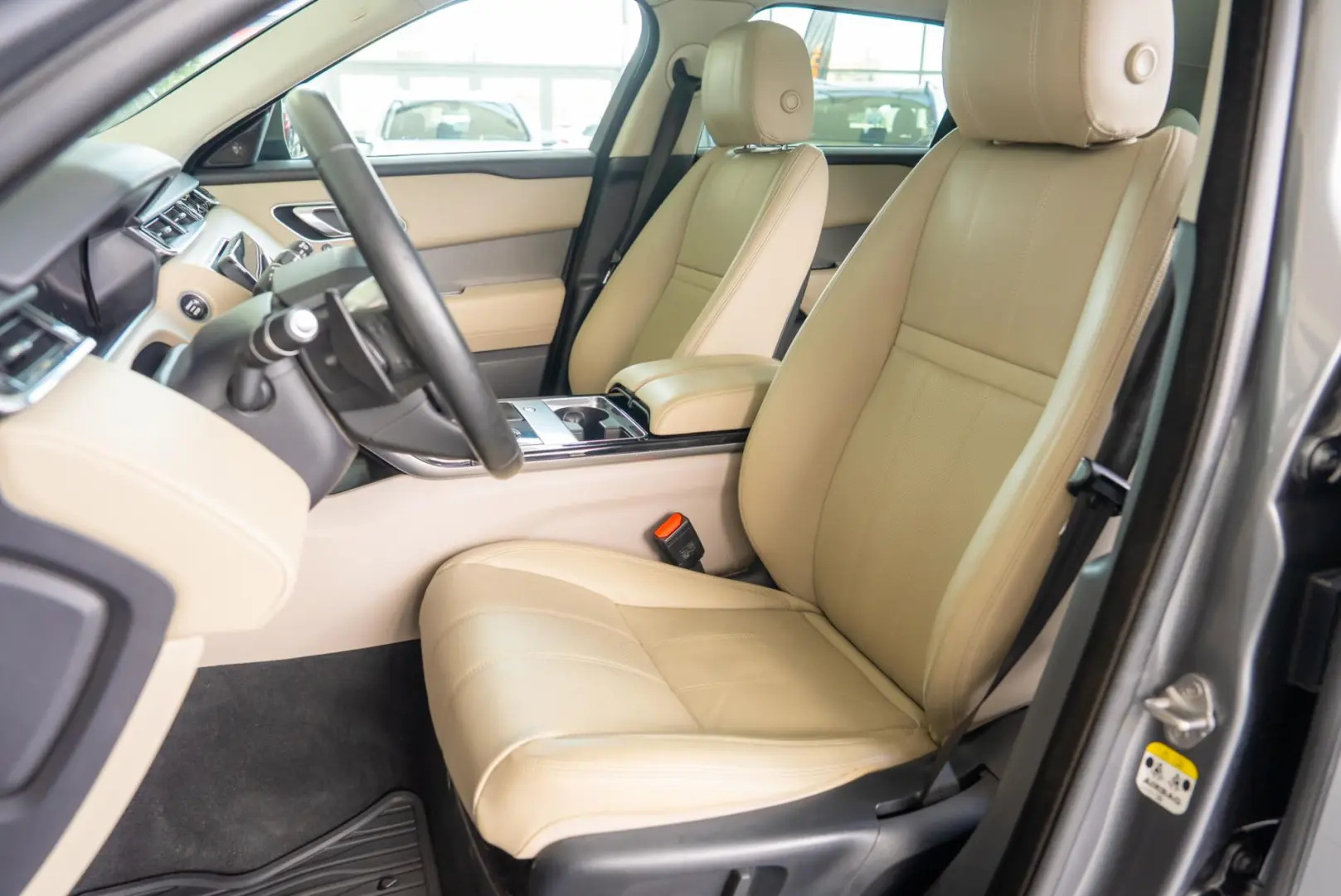 Land Rover Range Rover Velar 2.0 D180 AWD Automat