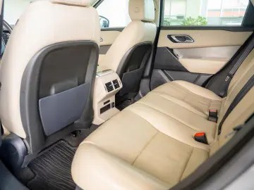 Land Rover Range Rover Velar 2.0 D180 AWD Automat