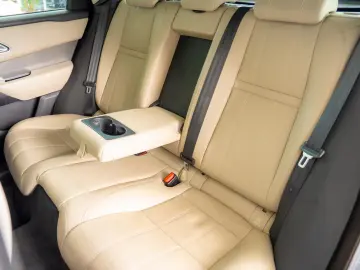 Land Rover Range Rover Velar 2.0 D180 AWD Automat