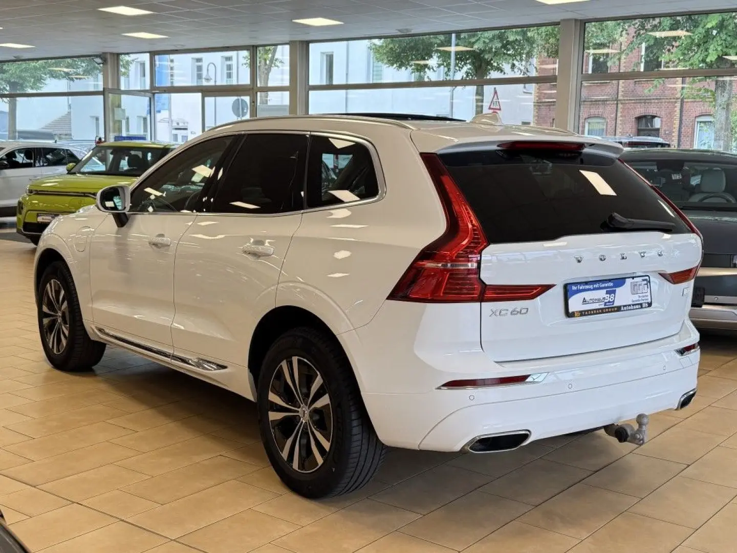 XC60 AWD Inscription Pano Recharge Leder LED Nav
