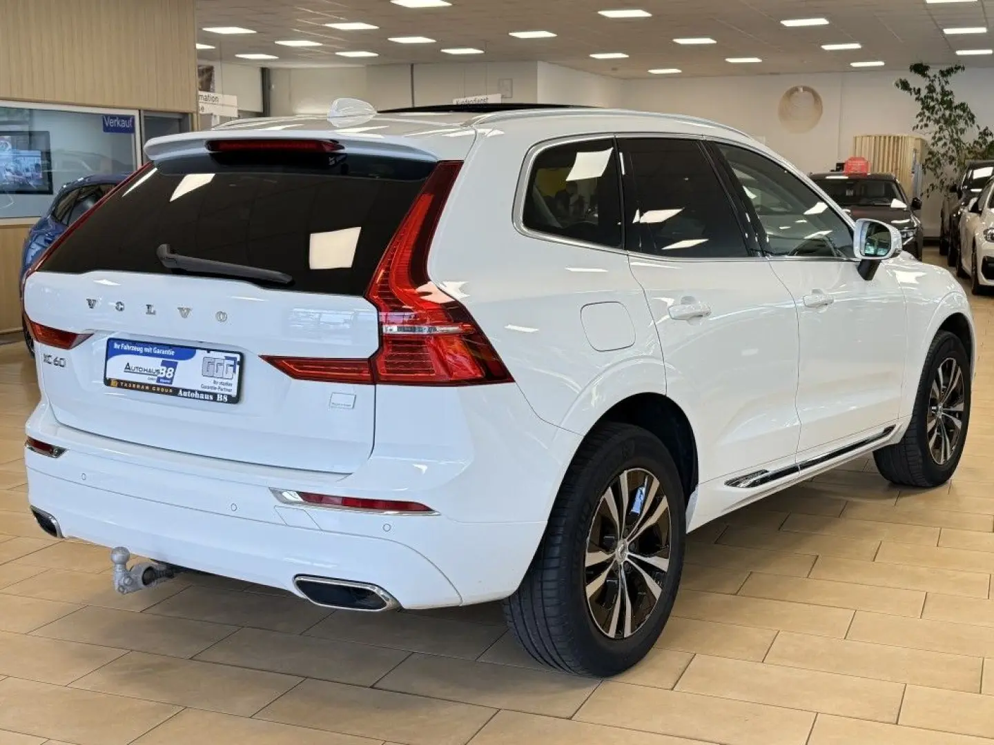 XC60 AWD Inscription Pano Recharge Leder LED Nav