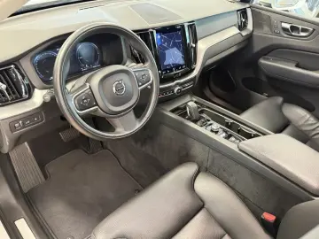 XC60 AWD Inscription Pano Recharge Leder LED Nav